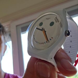 Swatch White With Reflective Dial. New In Box. SUOZ260S Number 1814/8888